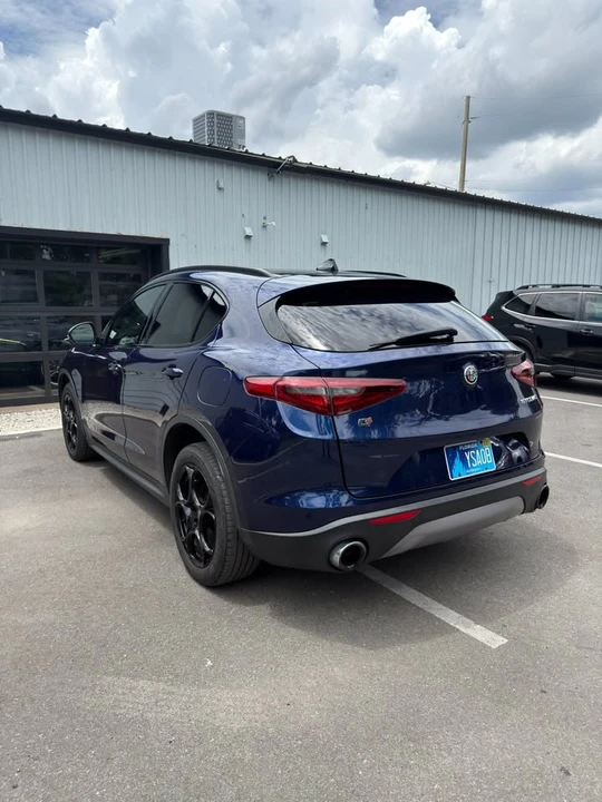 2018 Alfa Romeo Giulia - Image 8 of 18