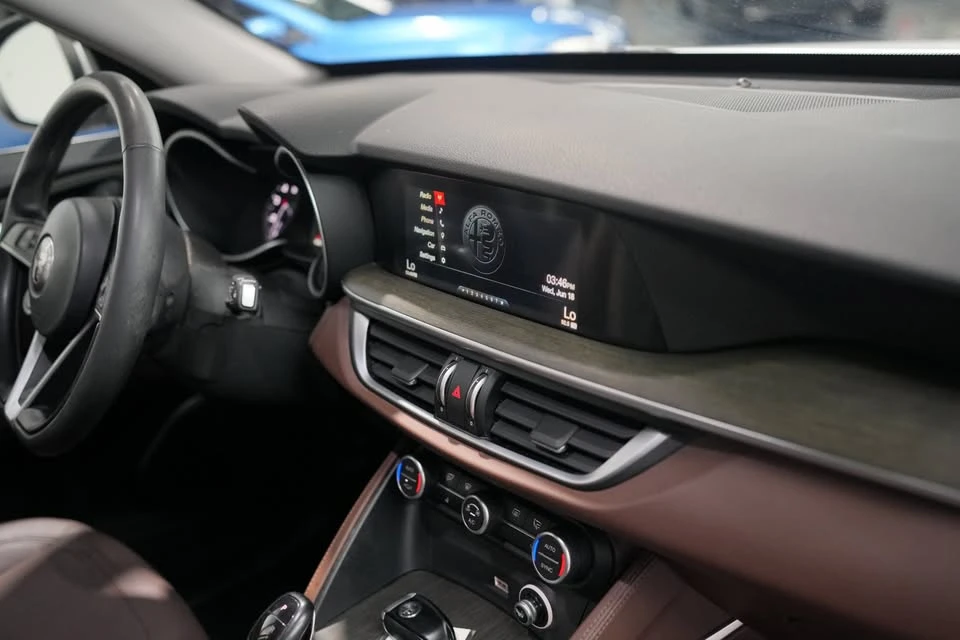 2018 Alfa Romeo Stelvio - Image 19 of 19