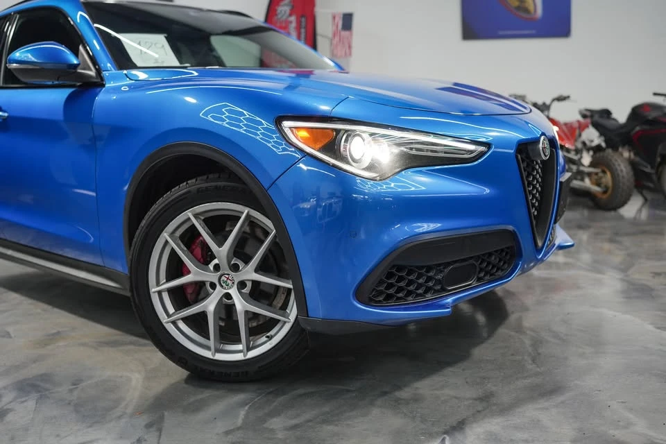 2018 Alfa Romeo Stelvio - Image 2 of 19