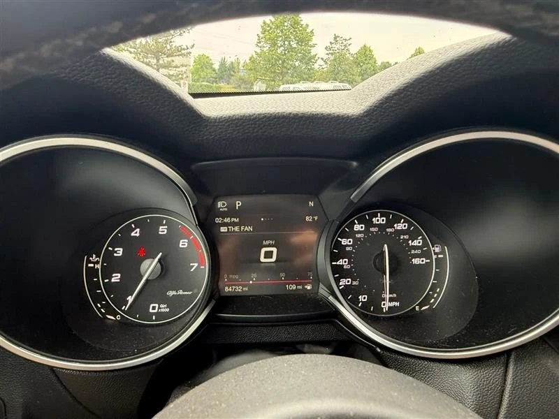 2018 Alfa Romeo Stelvio - Image 17 of 20