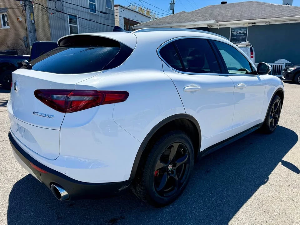 2018 Alfa Romeo Stelvio - Image 5 of 16