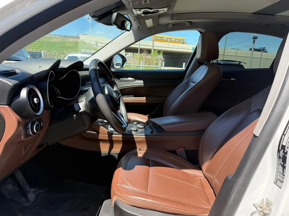 2018 Alfa Romeo Stelvio - Image 10 of 16