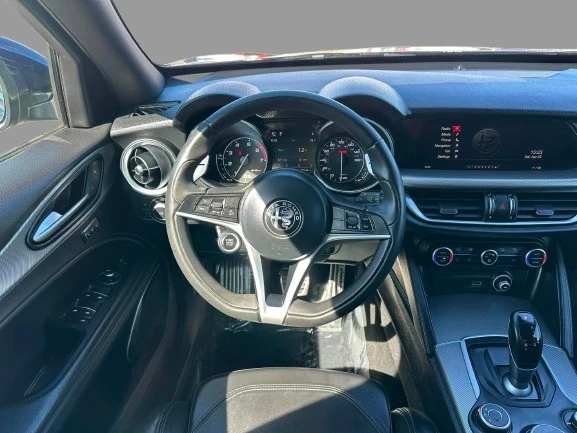 2018 Alfa Romeo Stelvio - Image 12 of 20