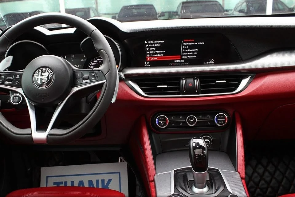 2018 Alfa Romeo Stelvio - Image 8 of 20
