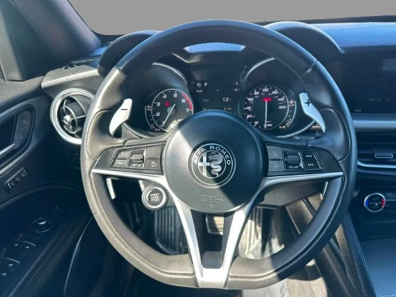 2018 Alfa Romeo Stelvio - Image 13 of 20