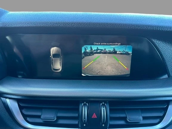 2018 Alfa Romeo Stelvio - Image 15 of 20