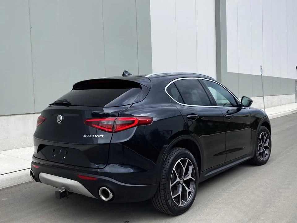 2018 Alfa Romeo Stelvio - Image 12 of 18
