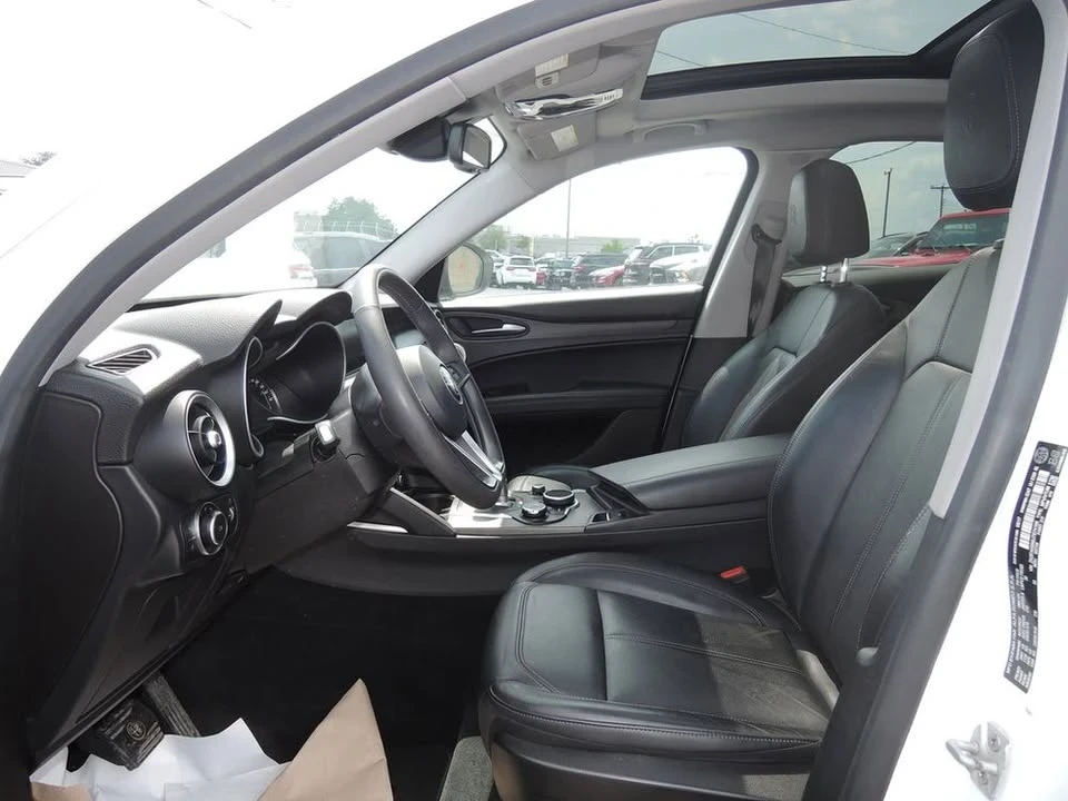 2018 Alfa Romeo Stelvio - Image 6 of 10