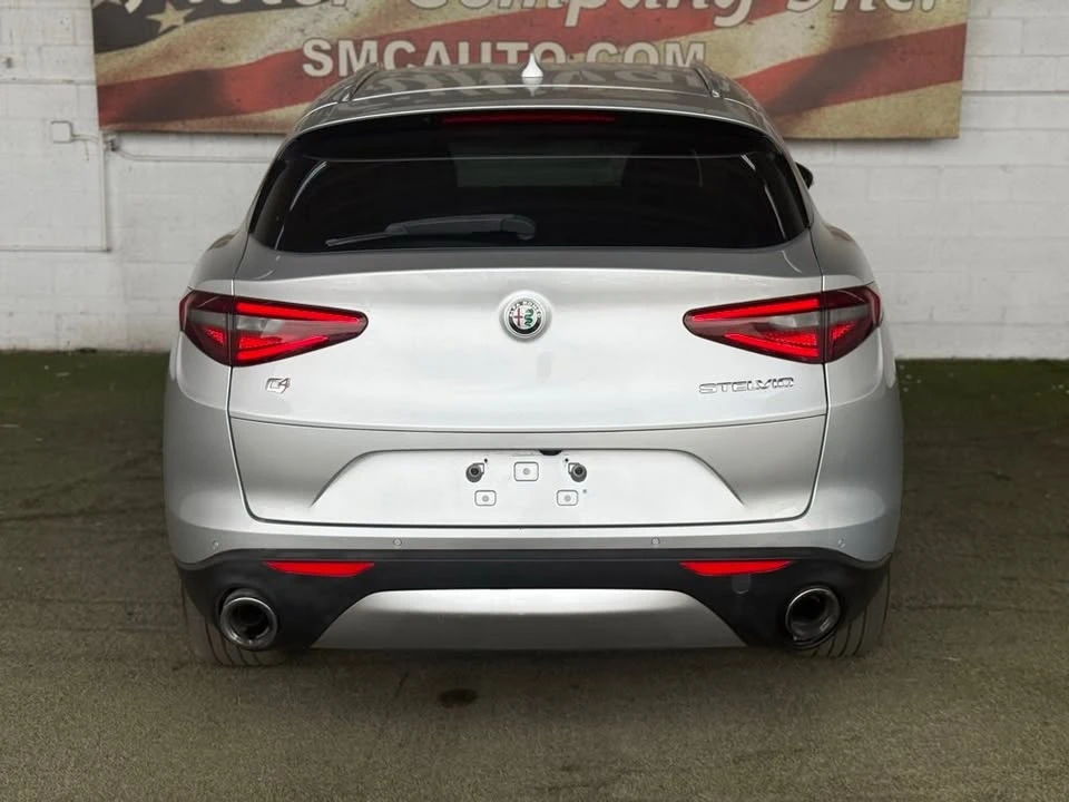 2018 Alfa Romeo Stelvio - Image 19 of 20