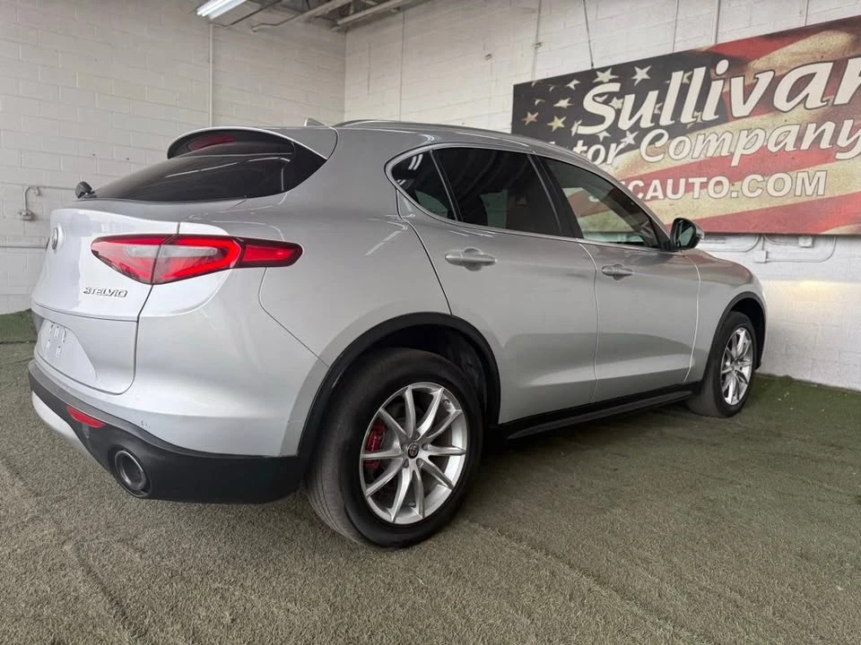 2018 Alfa Romeo Stelvio - Image 11 of 20