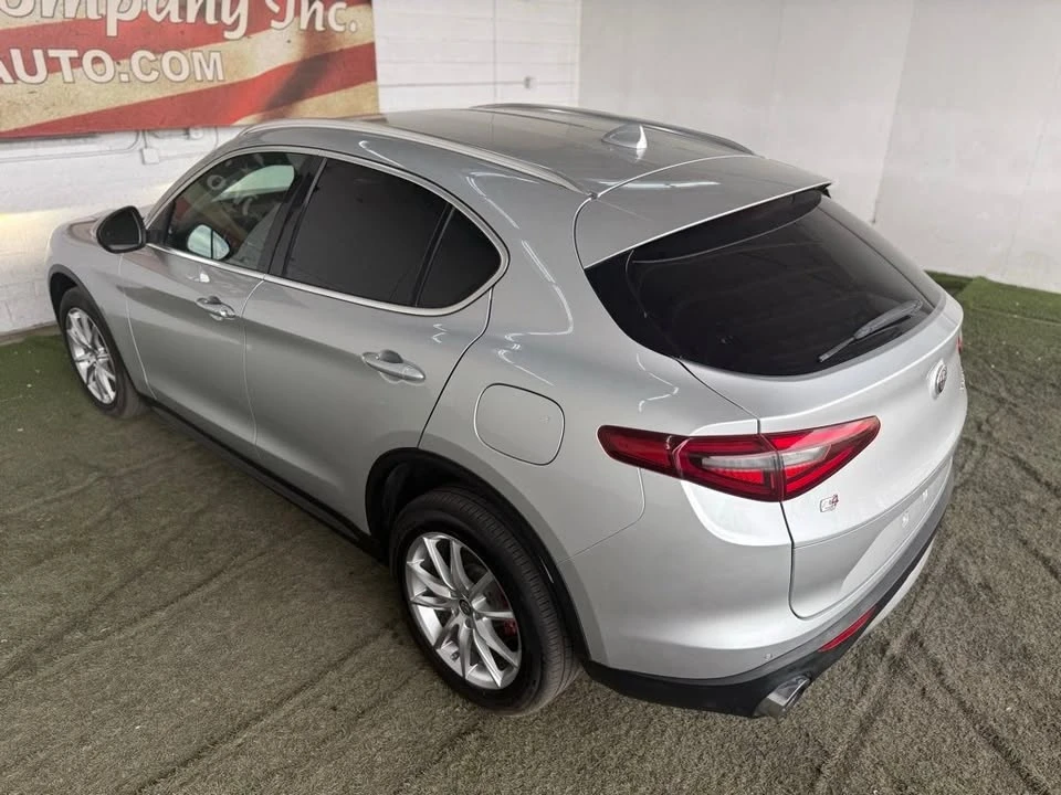 2018 Alfa Romeo Stelvio - Image 14 of 20