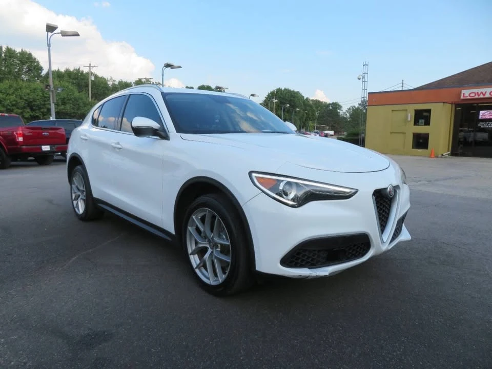 2018 Alfa Romeo Stelvio - Image 2 of 20
