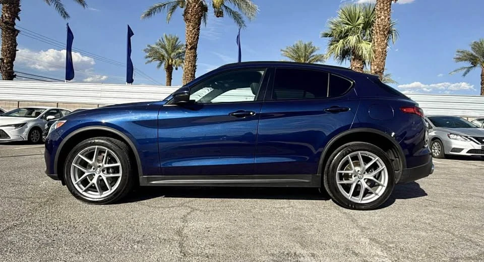 2018 Alfa Romeo Stelvio - Image 8 of 10