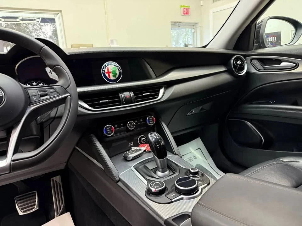 2018 Alfa Romeo Stelvio - Image 7 of 20