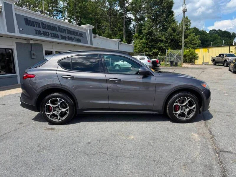 2018 Alfa Romeo Stelvio - Image 8 of 20