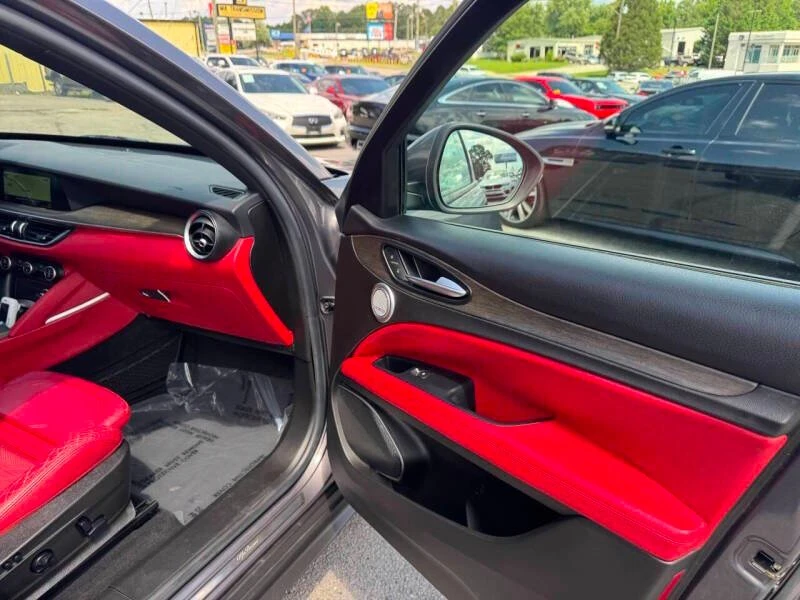 2018 Alfa Romeo Stelvio - Image 10 of 20