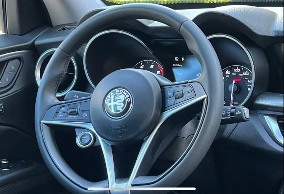 2018 Alfa Romeo Stelvio - Image 4 of 9