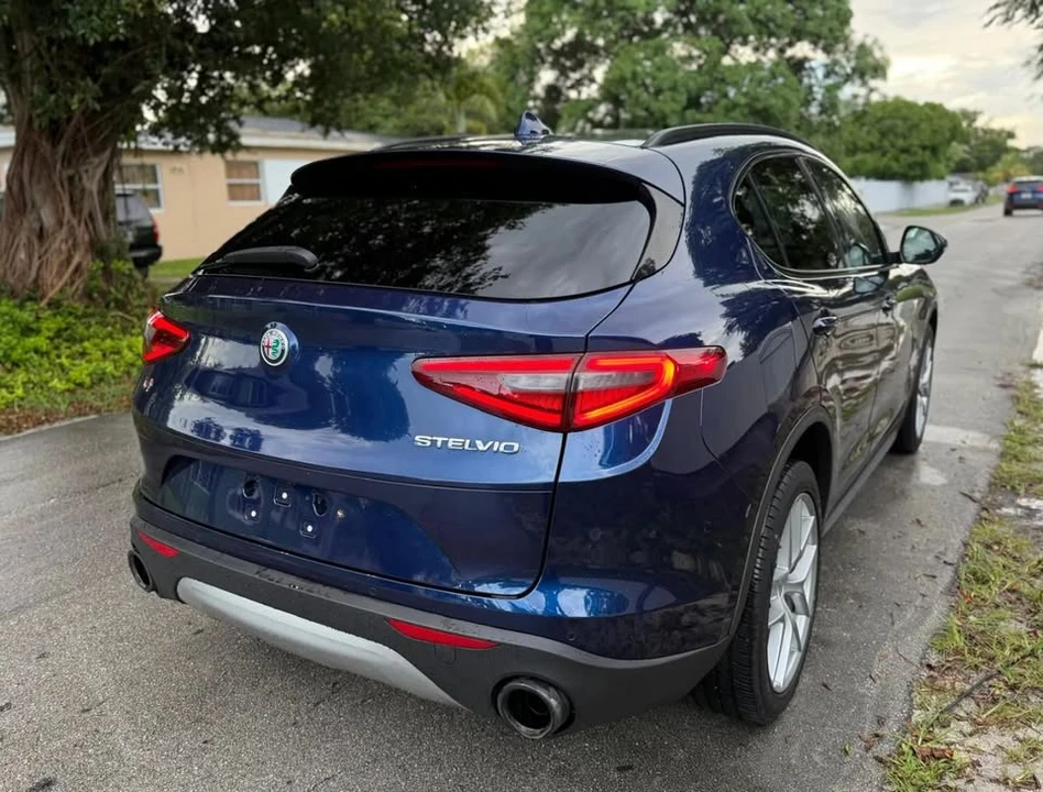 2018 Alfa Romeo Stelvio - Image 5 of 18
