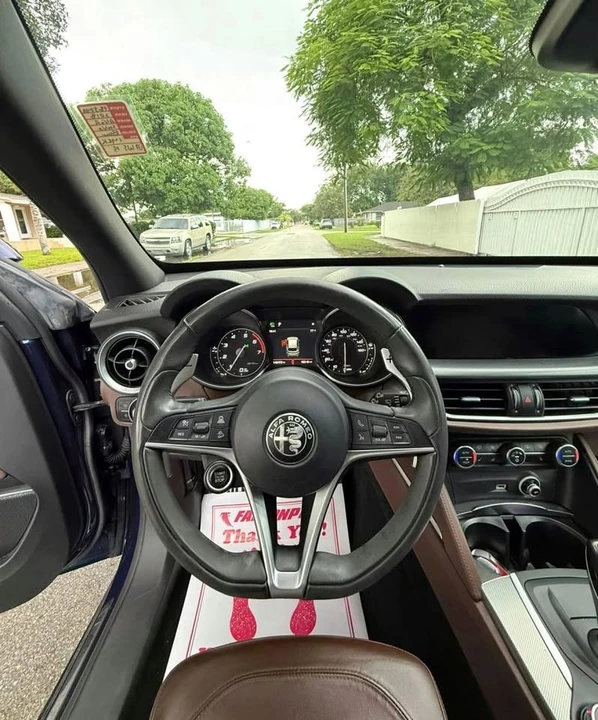 2018 Alfa Romeo Stelvio - Image 12 of 18