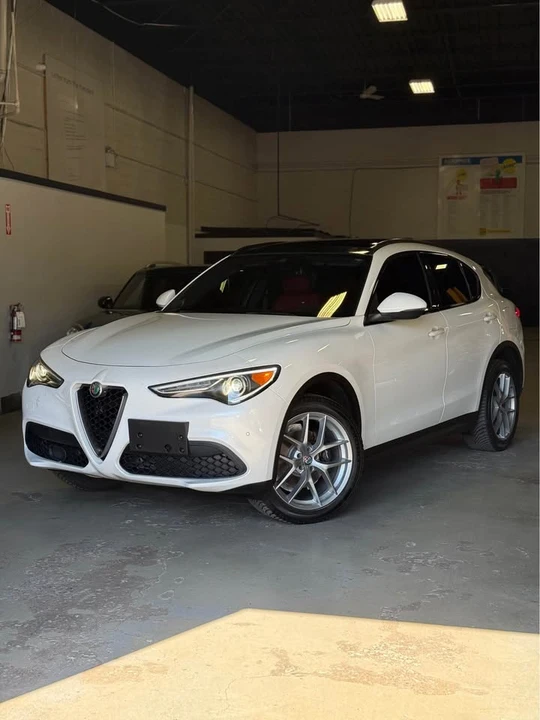 2018 Alfa Romeo Stelvio - Image 2 of 20