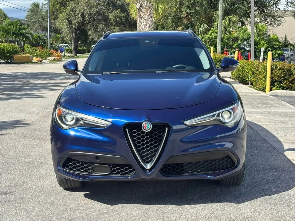 2018 Alfa Romeo Stelvio - Image 14 of 17