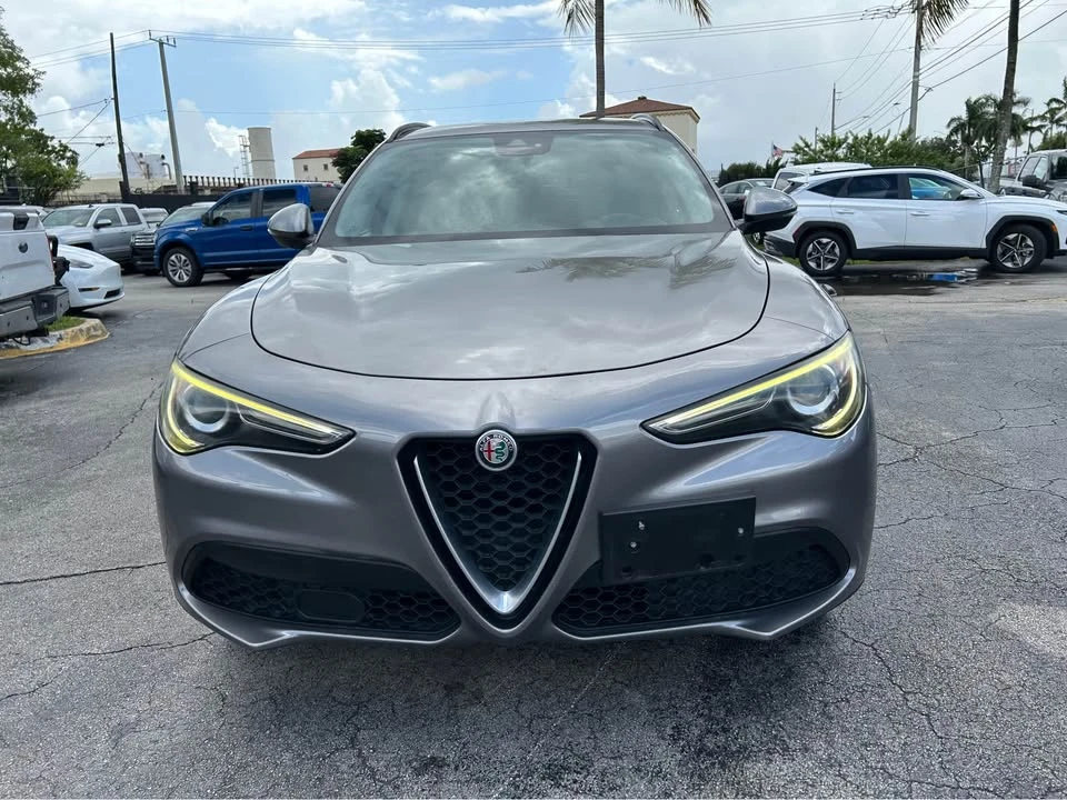2018 Alfa Romeo Stelvio - Image 3 of 12