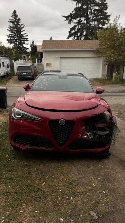2018 Alfa Romeo Stelvio - Image 2 of 11