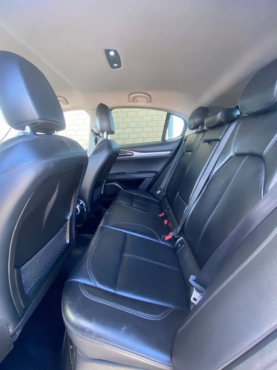 2018 Alfa Romeo Stelvio - Image 13 of 19