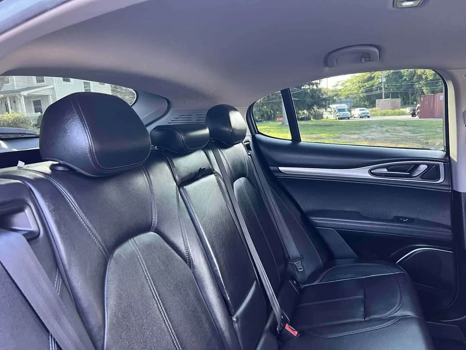 2018 Alfa Romeo Stelvio - Image 15 of 20