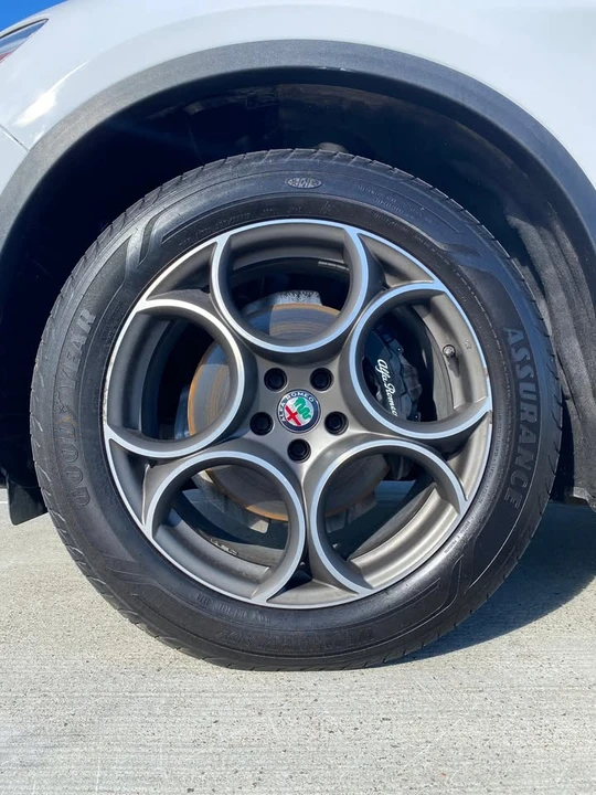2018 Alfa Romeo Stelvio - Image 4 of 19