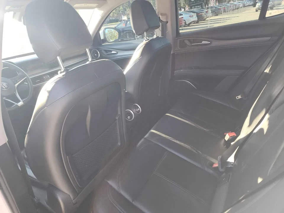 2018 Alfa Romeo Stelvio - Image 9 of 18