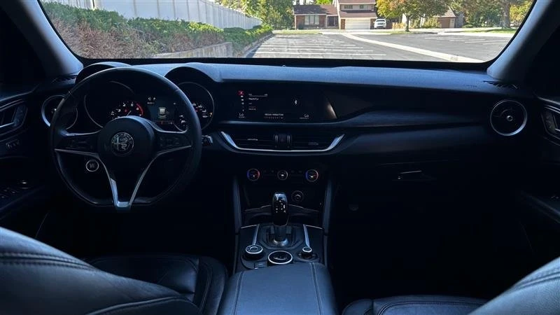 2018 Alfa Romeo Stelvio - Image 6 of 17