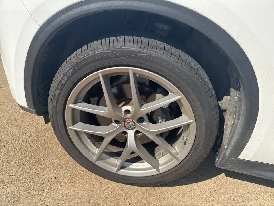 2018 Alfa Romeo Stelvio - Image 10 of 20