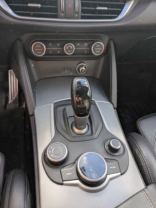 2018 Alfa Romeo Stelvio - Image 3 of 4