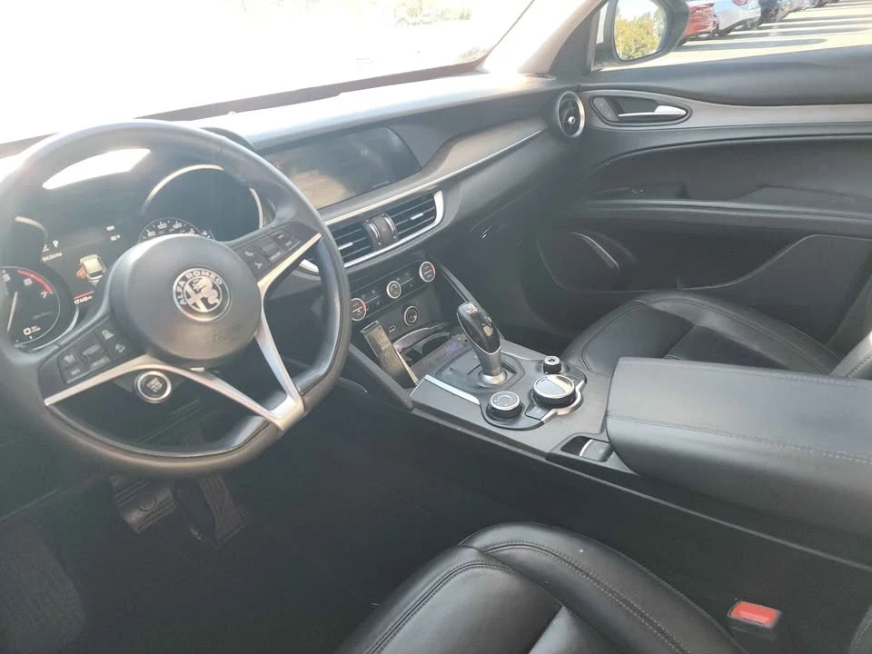 2018 Alfa Romeo Stelvio - Image 10 of 18