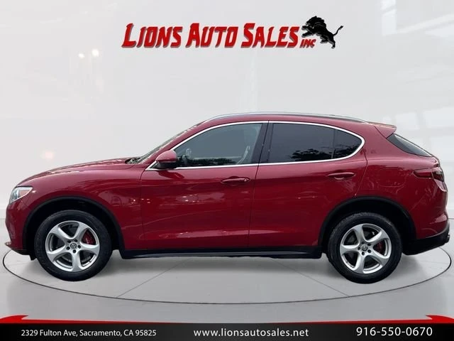 2018 Alfa Romeo Stelvio - Image 8 of 20