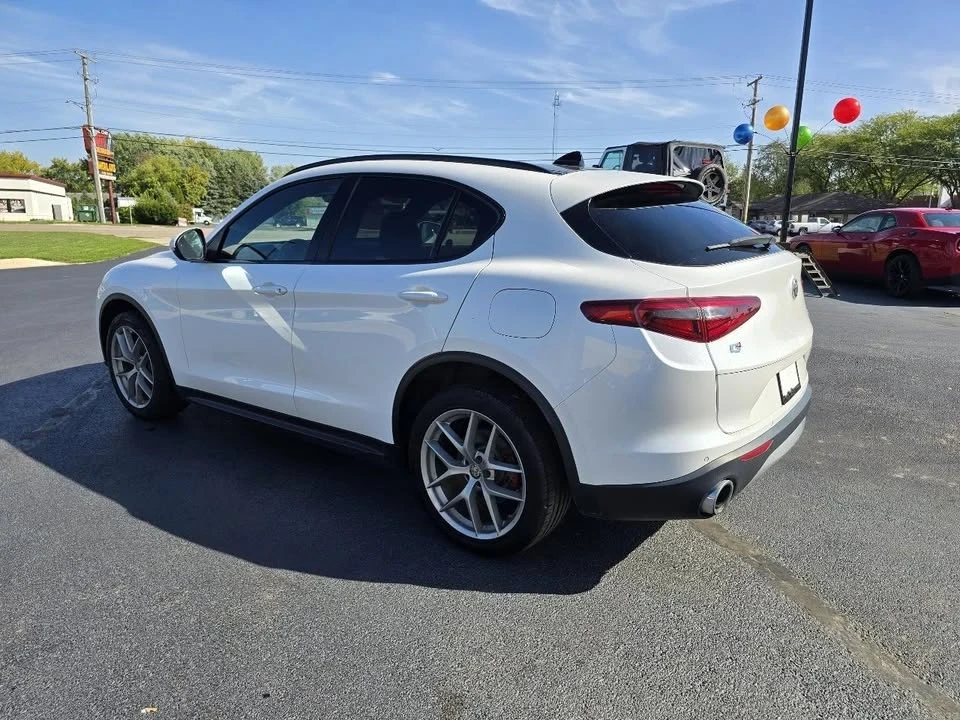 2018 Alfa Romeo Stelvio - Image 12 of 20