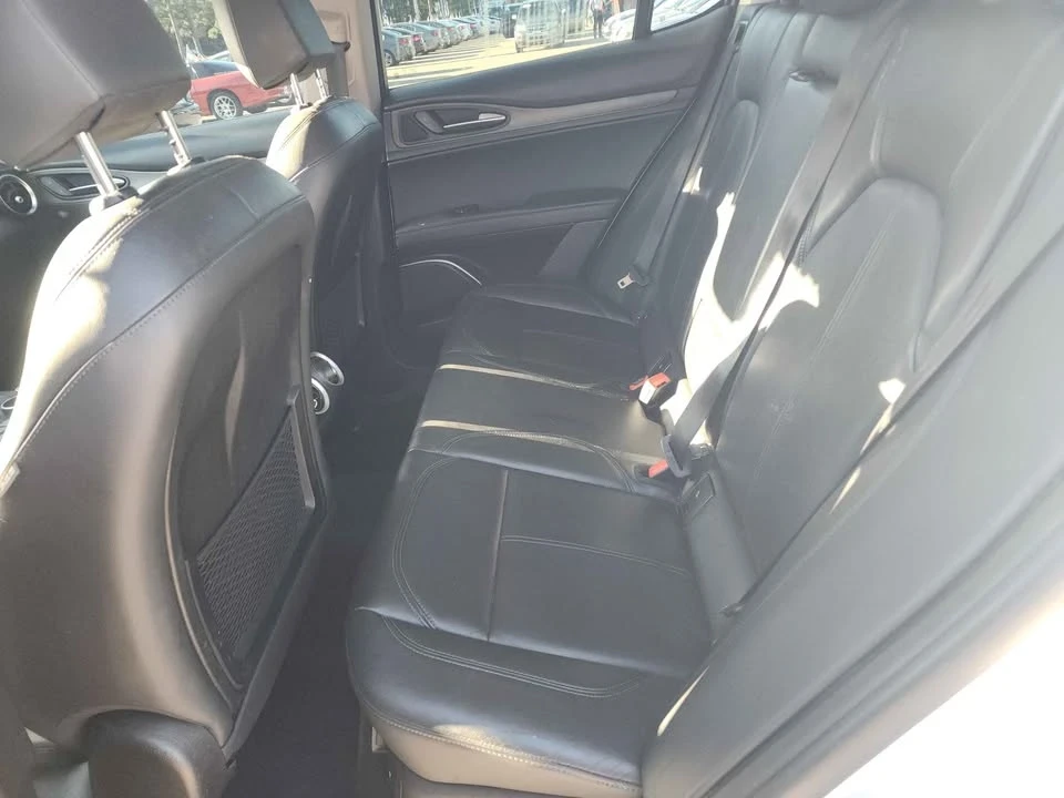 2018 Alfa Romeo Stelvio - Image 8 of 18