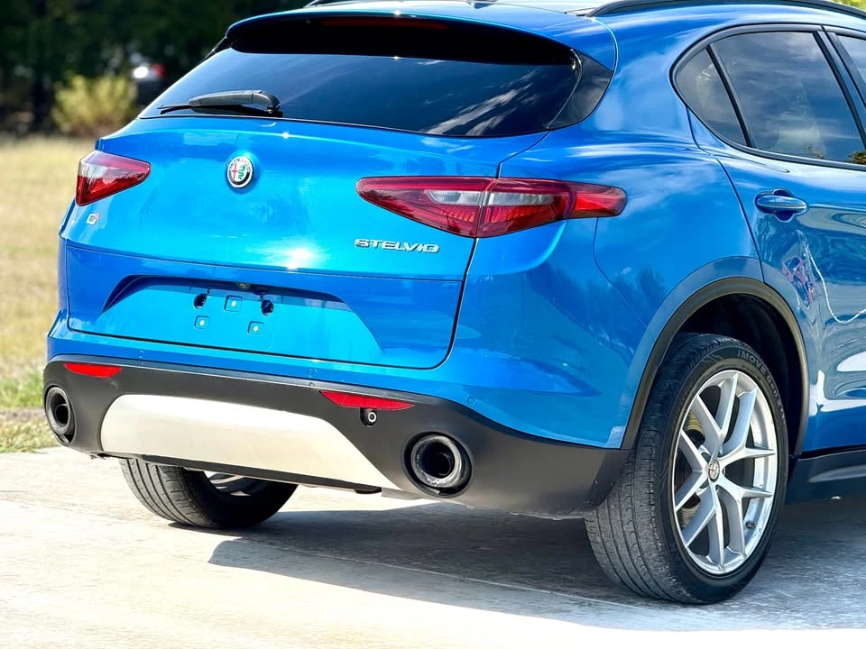 2018 Alfa Romeo Stelvio - Image 8 of 18