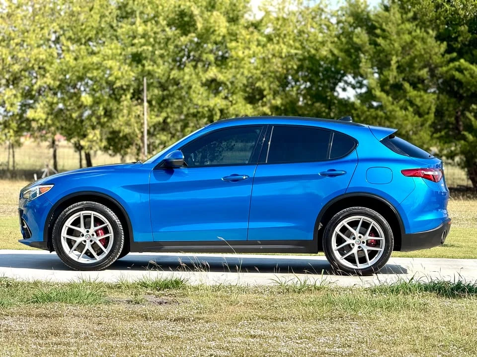 2018 Alfa Romeo Stelvio - Image 12 of 18