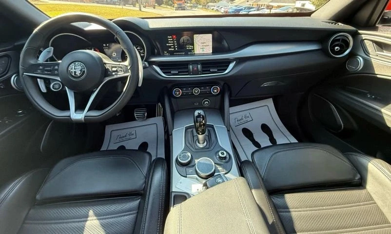 2018 Alfa Romeo Stelvio - Image 8 of 15