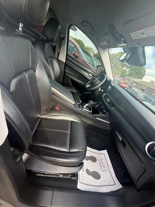 2018 Alfa Romeo Stelvio - Image 10 of 19