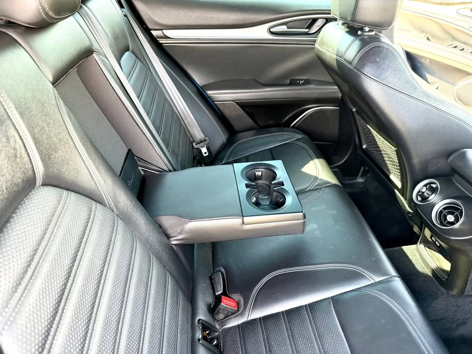 2018 Alfa Romeo Stelvio - Image 18 of 18