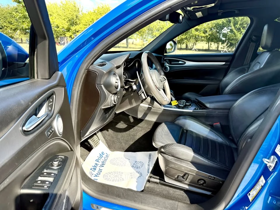 2018 Alfa Romeo Stelvio - Image 13 of 18