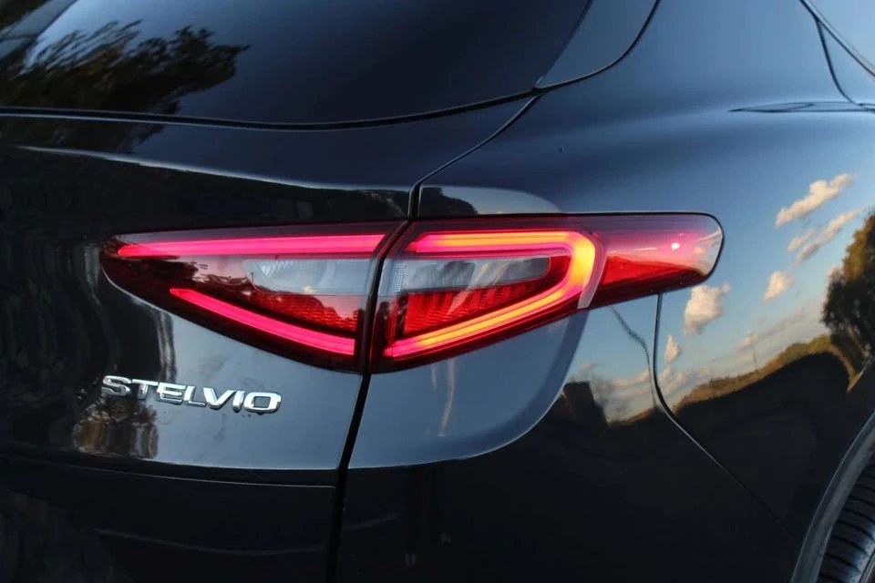 2018 Alfa Romeo Stelvio - Image 20 of 20
