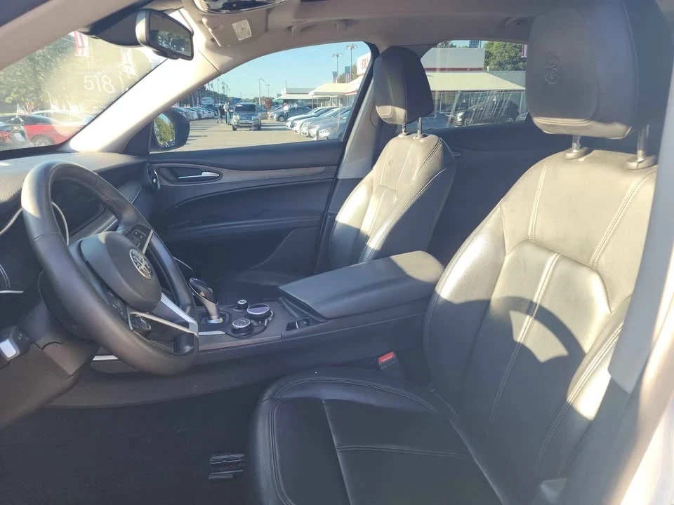 2018 Alfa Romeo Stelvio - Image 18 of 18