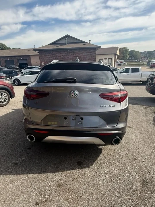 2018 Alfa Romeo Stelvio - Image 5 of 19