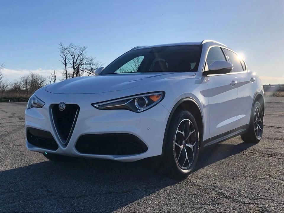 2018 Alfa Romeo Stelvio - Image 15 of 20