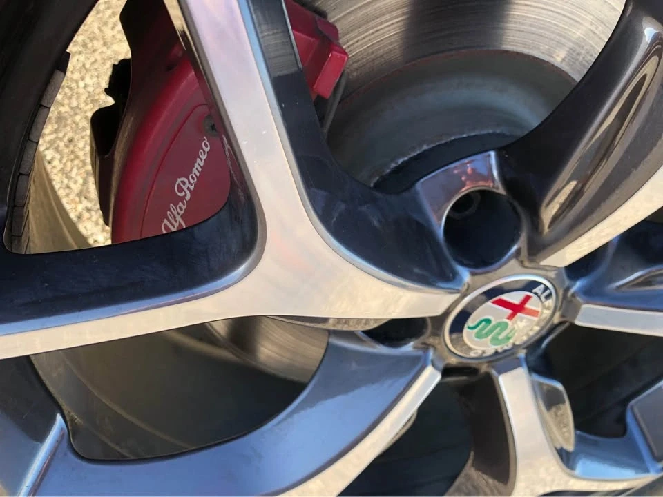 2018 Alfa Romeo Stelvio - Image 13 of 20