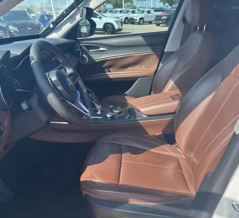 2018 Alfa Romeo Stelvio - Image 6 of 15